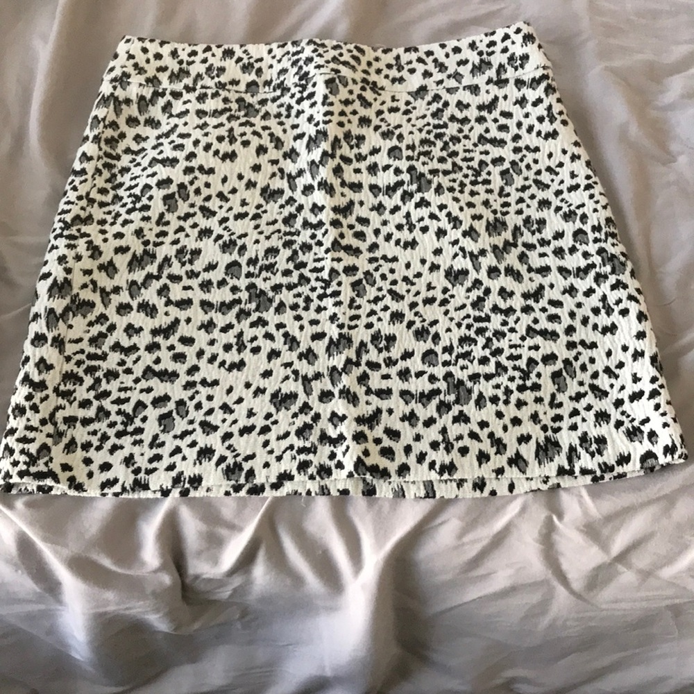 Patterned skirt